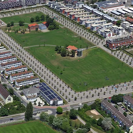 Hotel Ambient Am Europakanal