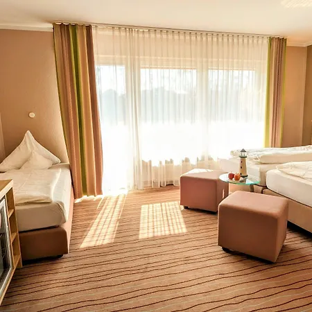 Ambient Am Europakanal Hotel Fürth